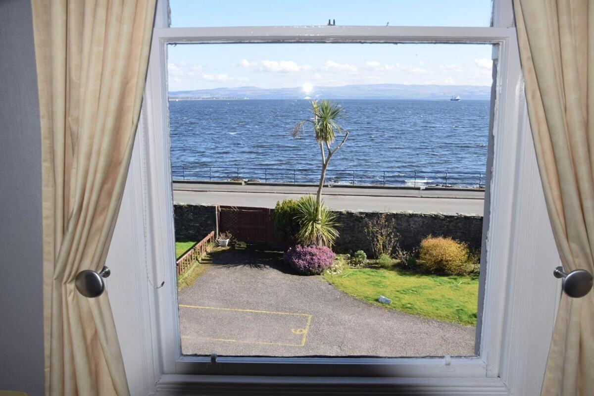 One Marine Place Port Bannatyne 客房 照片