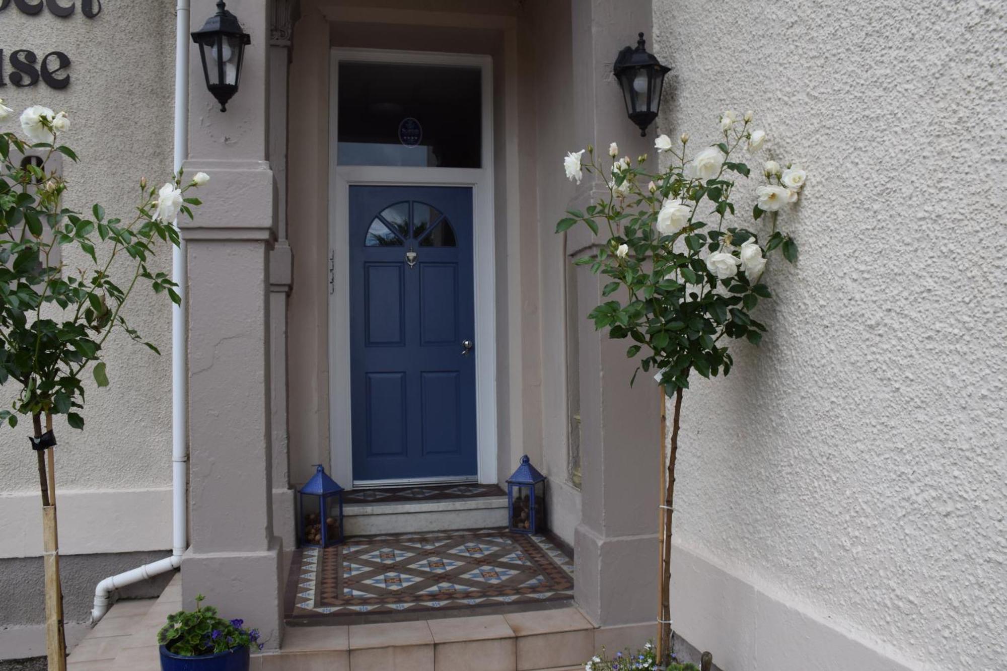 One Marine Place Port Bannatyne 外观 照片