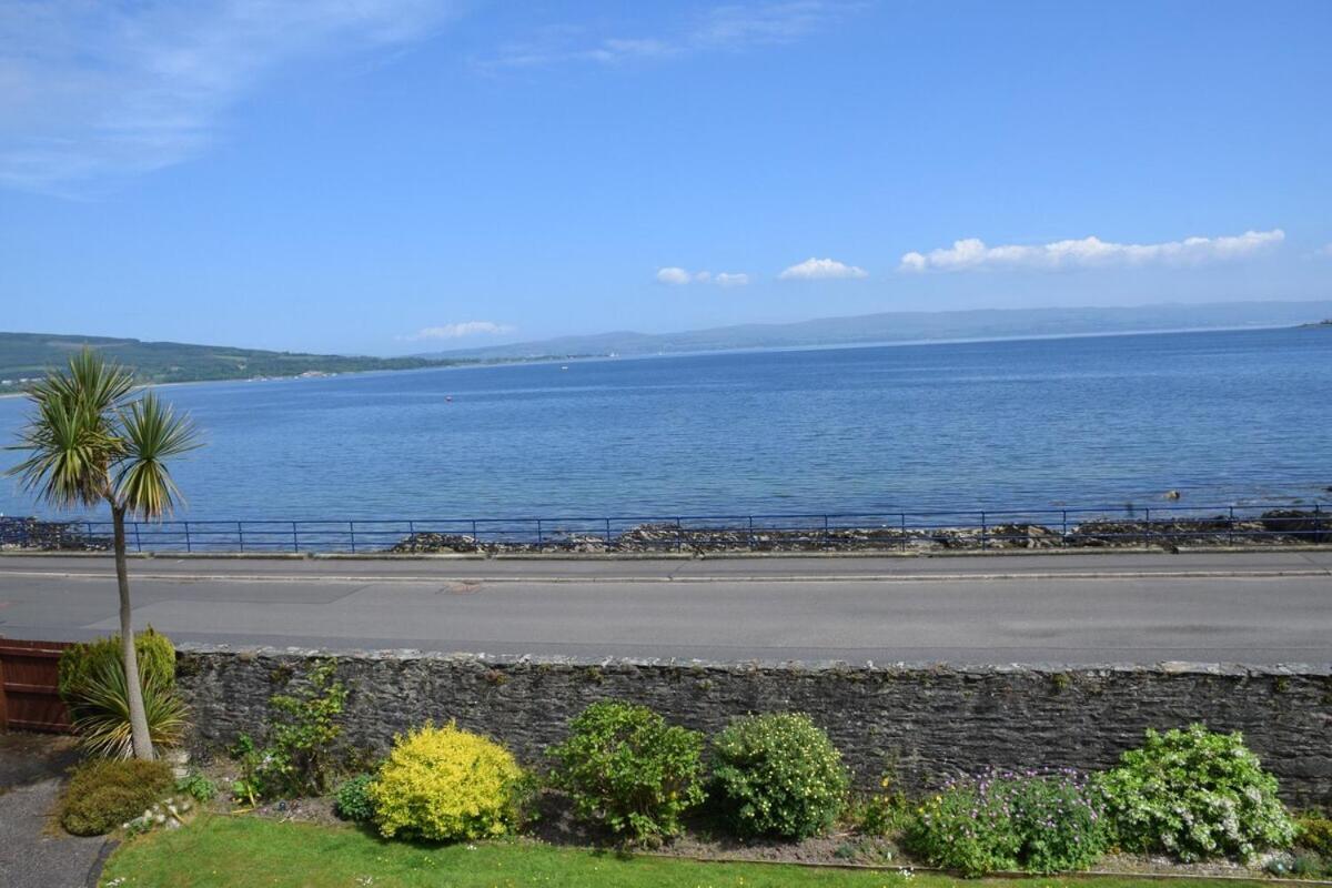 One Marine Place Port Bannatyne 外观 照片